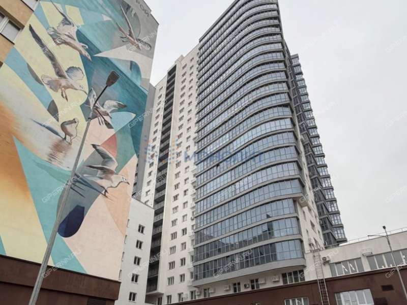 четырёхкомнатная квартира на Сенной площади дом 1