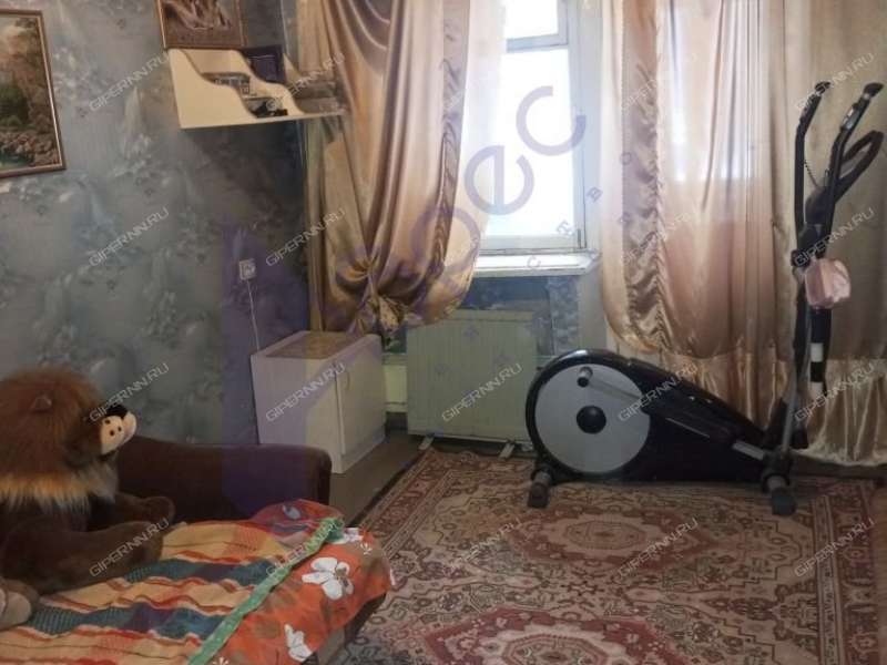 четырёхкомнатная квартира на Берёзовской улице дом 104А