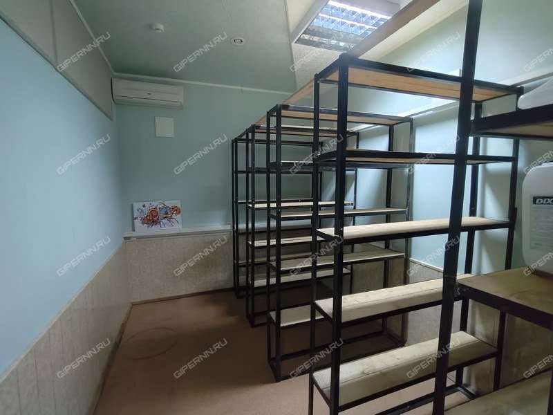 помещение под офис на улице Адмирала Васюнина