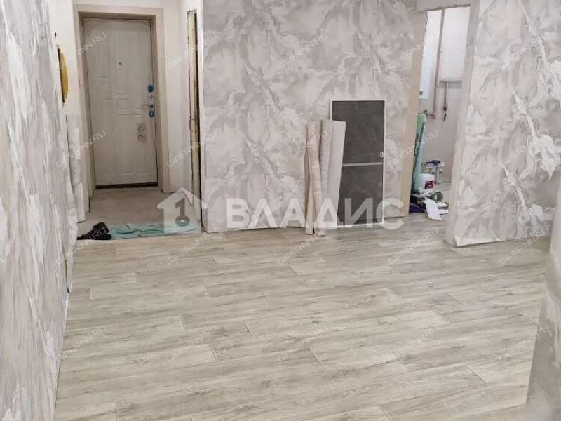 трёхкомнатная квартира на Автомеханической улице дом 17