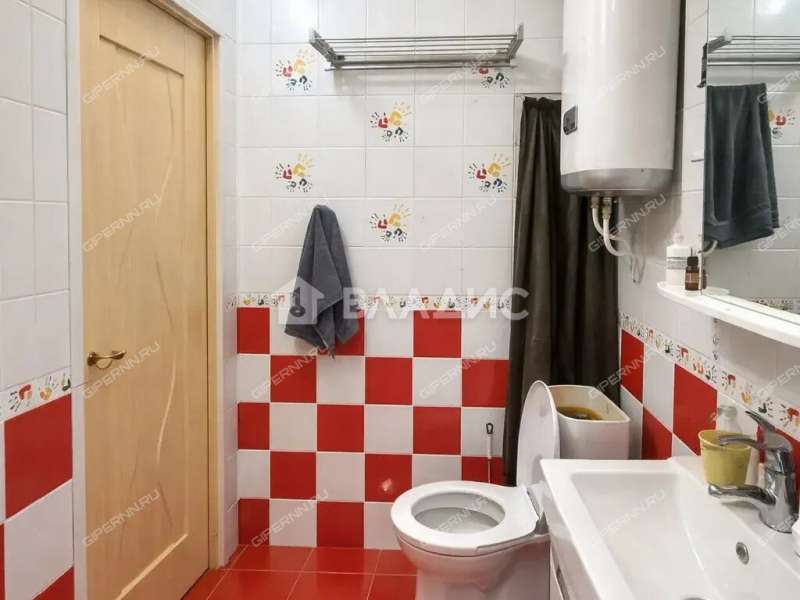 однокомнатная квартира на Волжской набережной дом 8