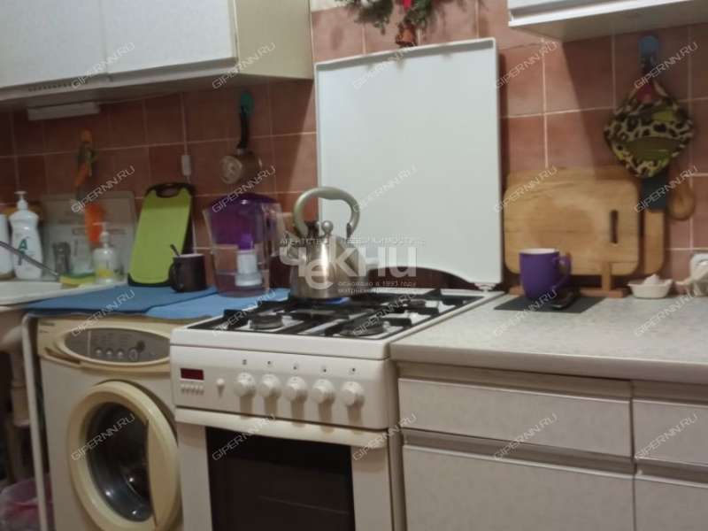 двухкомнатная квартира на улице Германа Лопатина дом 2