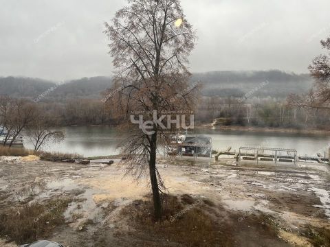 2-komnatnaya-ul-pravdinskaya-d-43 фото