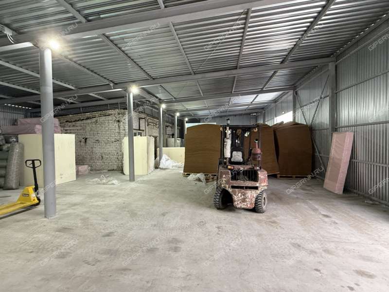 помещение под склад на Торфяной улице