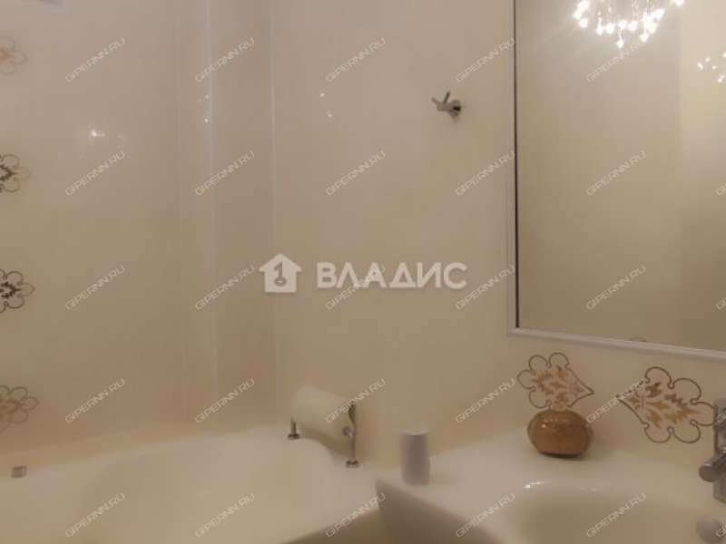 дом на улице Садовая сельский посёлок Буревестник