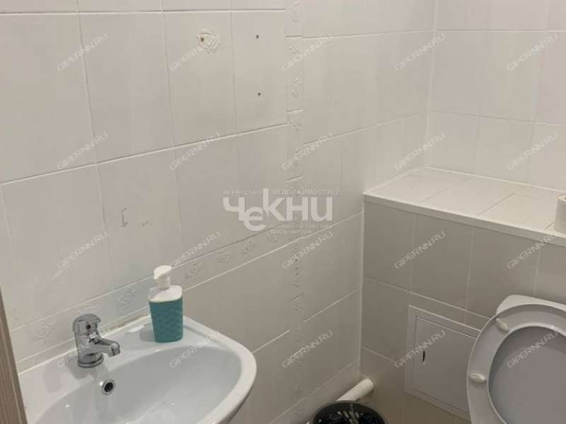 помещение под помещение свободного назначения на проспекте Ленина