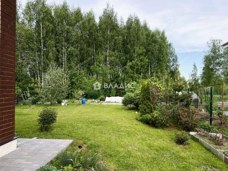 дом на  село Великий Враг