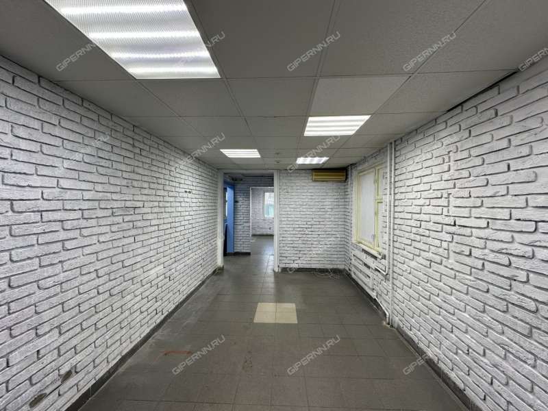 помещение под торговую площадь на улице Карла Маркса