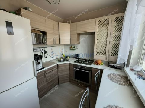 1-komnatnaya-ul-prazdnichnaya-d-1 фото