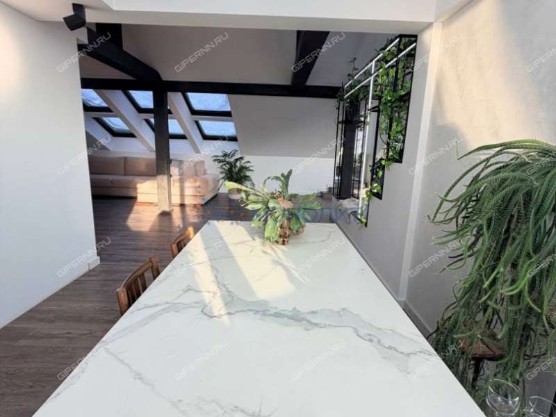 трёхкомнатная квартира на улице Минина дом 29