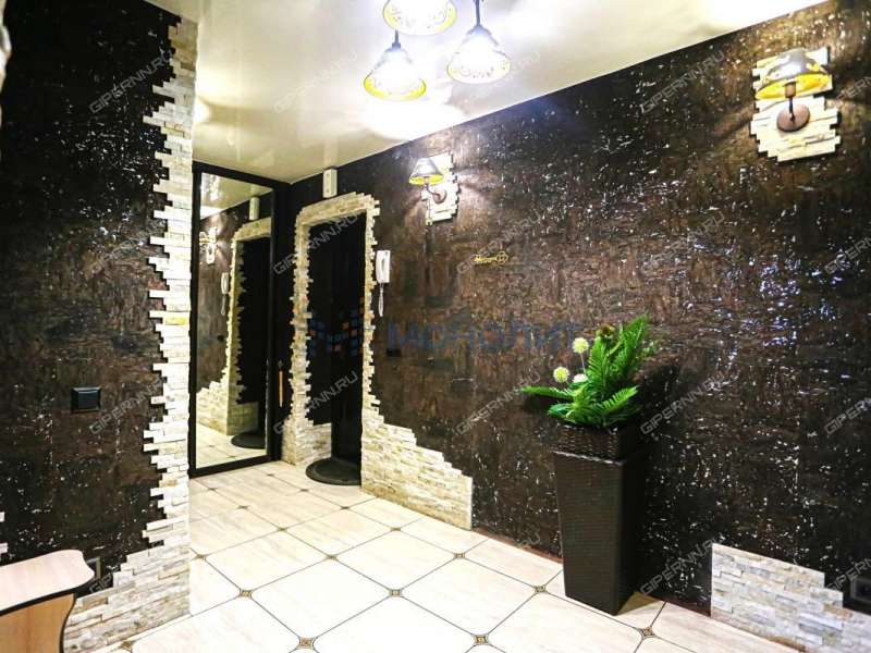 четырёхкомнатная квартира на площади Ленина дом 2А город Кстово