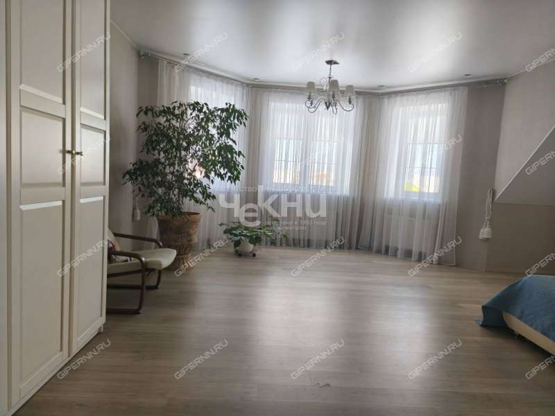 дом на улице Пушкина рабочий посёлок Большое Козино