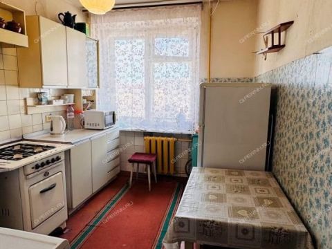 2-komnatnaya-ul-oktyabrskoy-revolyucii-d-51 фото