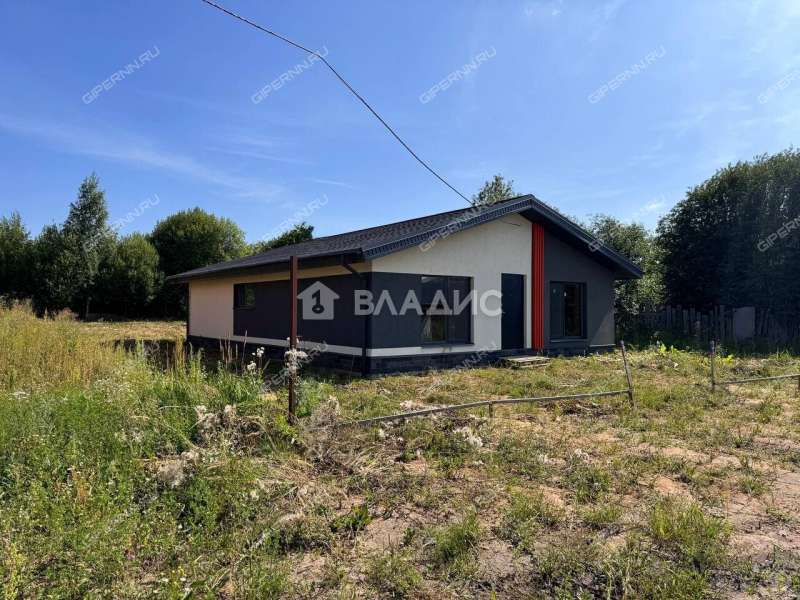 дом на улице Алексеевка деревня Бурцево