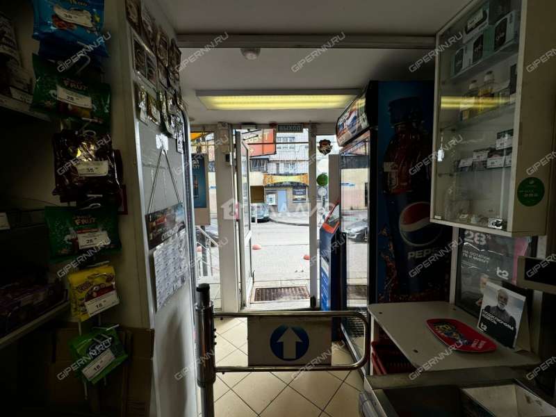 помещение под торговую площадь на проспекте Бусыгина