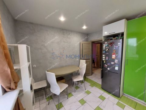 3-komnatnaya-ul-rodionova-d-167-k1 фото