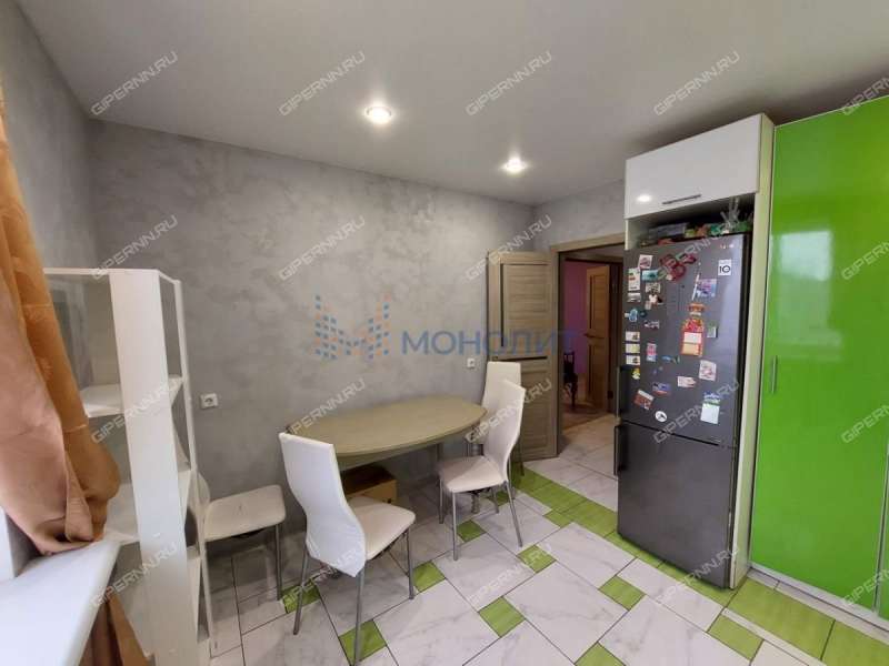 трёхкомнатная квартира на улице Родионова дом 167 к1