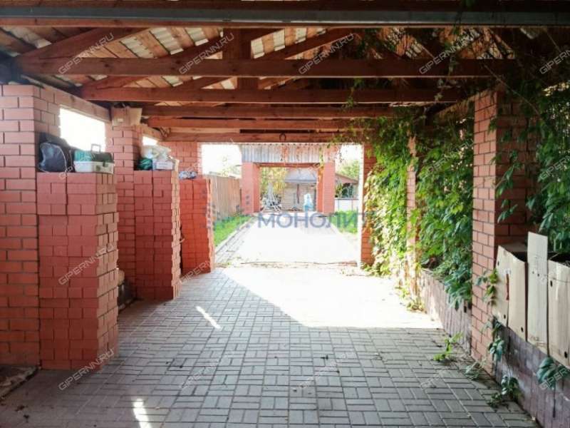 дом на улице Контак город Урень