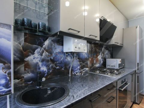 2-komnatnaya-ul-zalomova-d-11 фото