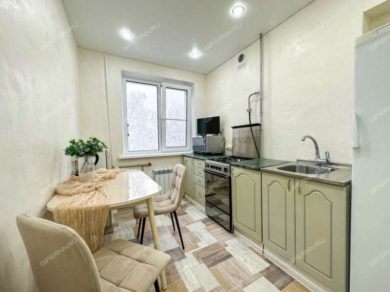 трёхкомнатная квартира на улице Маршала Жукова дом 2