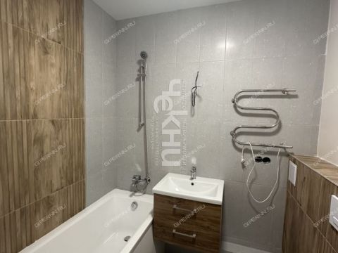 3-komnatnaya-ul-sergeya-akimova-50 фото