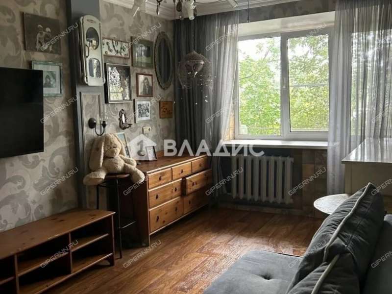 трёхкомнатная квартира на Зеленодольской улице дом 56