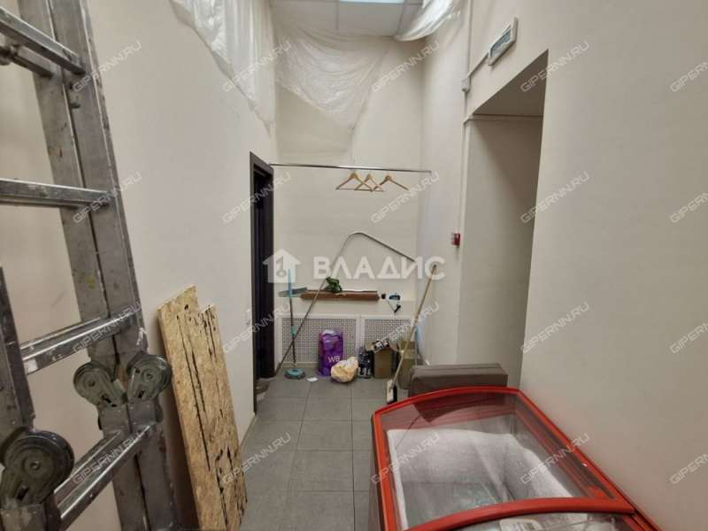 помещение под помещение свободного назначения на Нижне-Волжской набережной