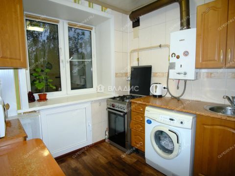 2-komnatnaya-ul-dvorovaya-d-27 фото