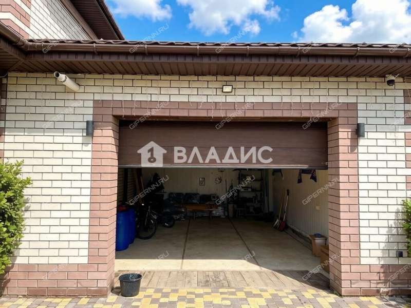 дом на улице Николая Рассадина Бор