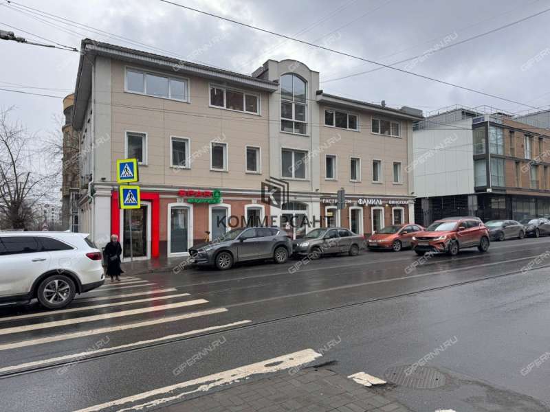 здание под офис, торговую площадь на Большей Печёрской улице