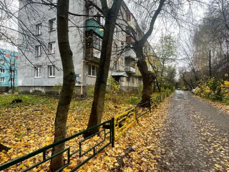 трёхкомнатная квартира на улице Адмирала Васюнина дом 5 к1