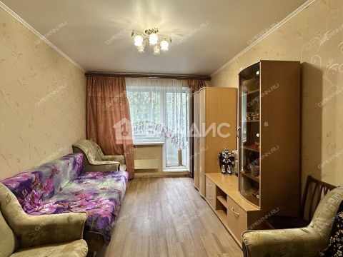 2-komnatnaya-ul-sergeya-esenina-d-38 фото
