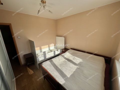 2-komnatnaya-ul-golubeva-d-8-k1 фото