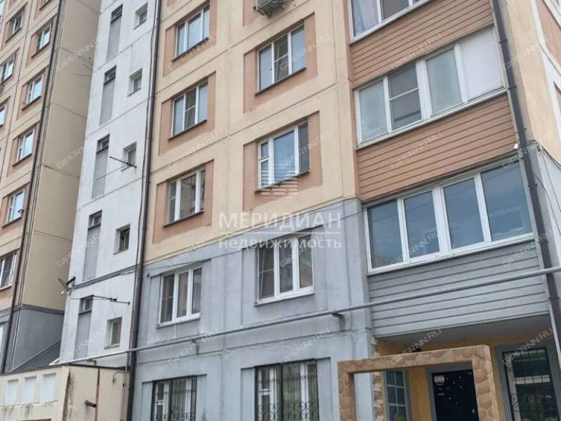 трёхкомнатная квартира на улице Братьев Игнатовых дом 1 к2