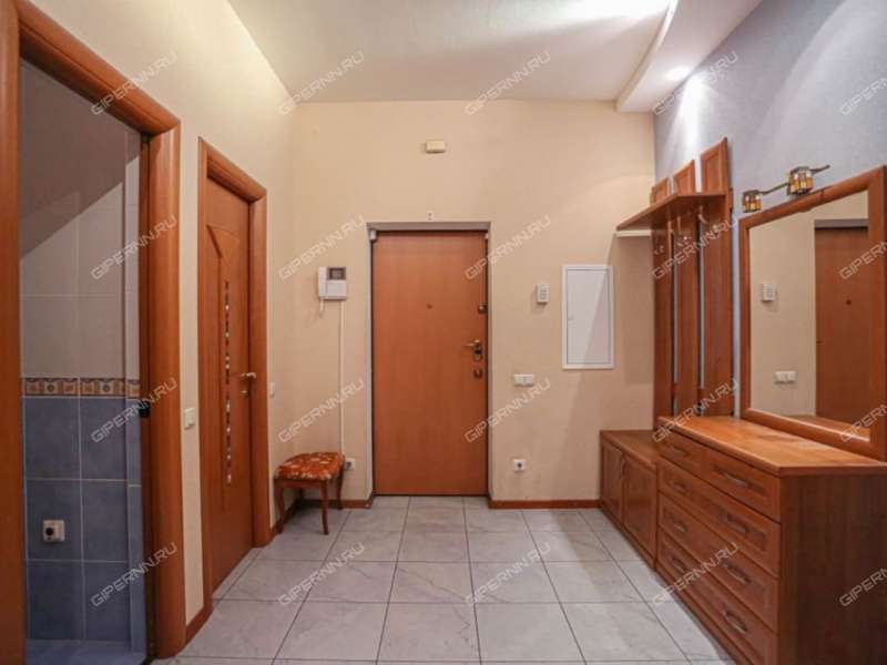 трёхкомнатная квартира на Большой Покровской улице дом 20б