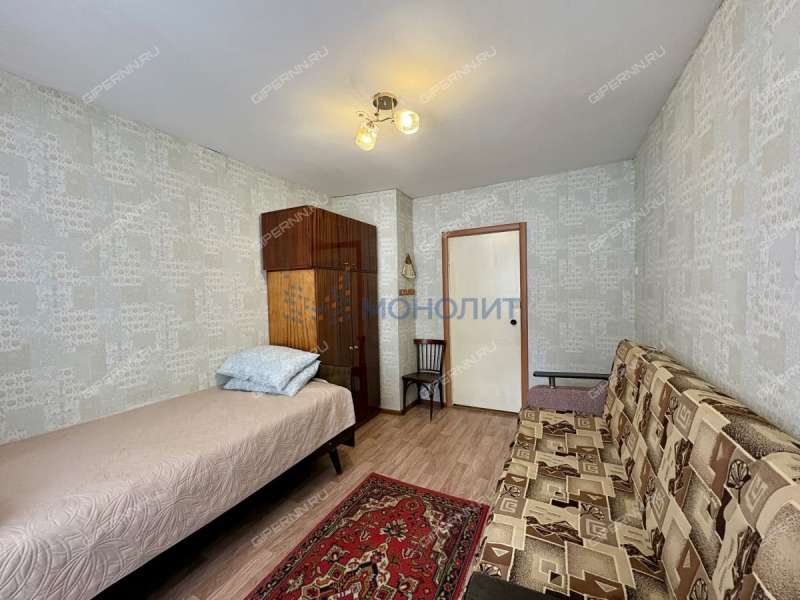 трёхкомнатная квартира на улице Маршала Голованова дом 31