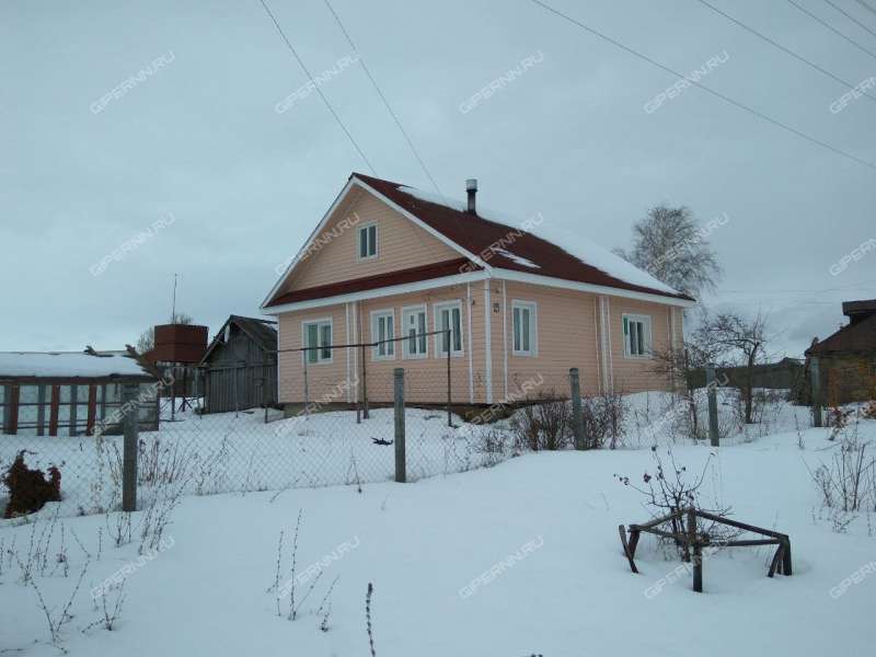 дом на улице Мира село Ягубовка