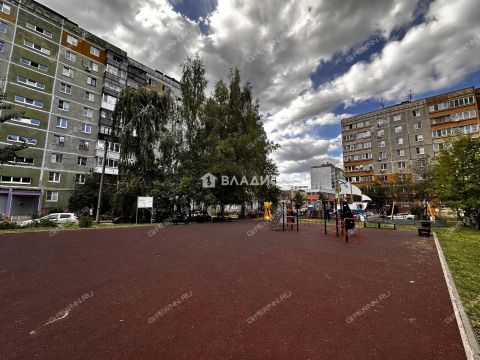 3-komnatnaya-ul-verhnepecherskaya-d-12-k1 фото