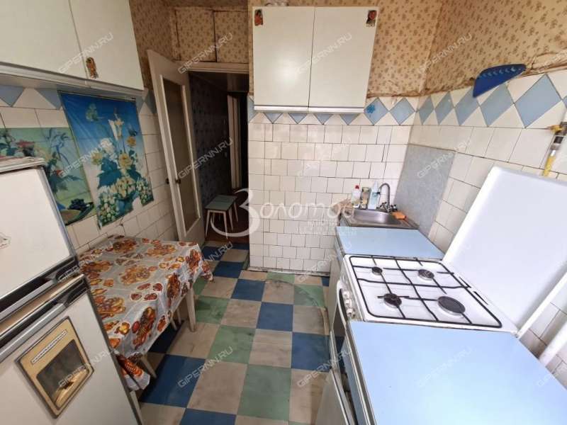 трёхкомнатная квартира на улице Дружбы дом 19 к1