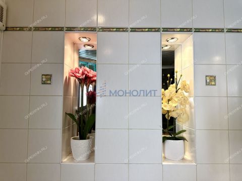 4-komnatnaya-ul-iskry-d-11a фото