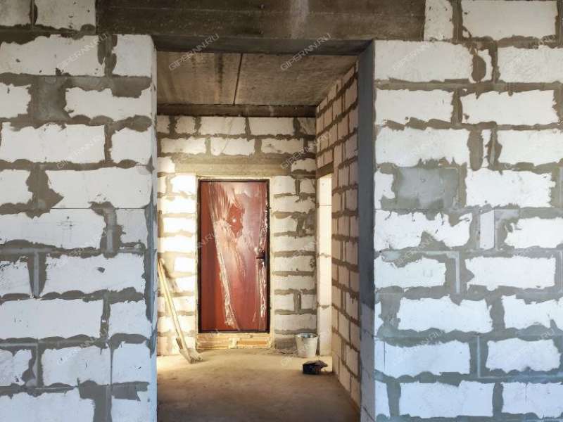 дом на Озёрной улице деревня Крутая