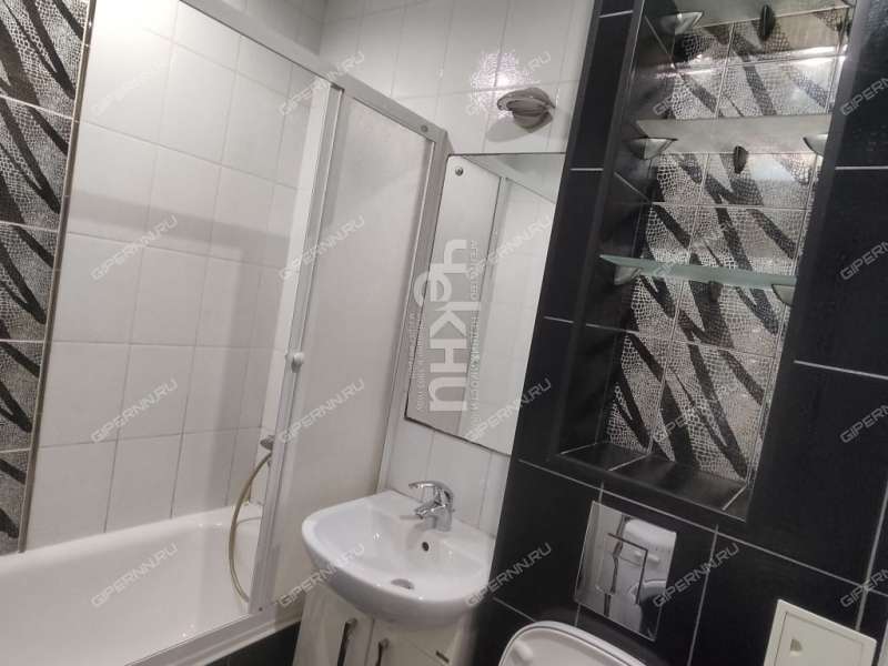 двухкомнатная квартира на улице Мокроусова дом 32