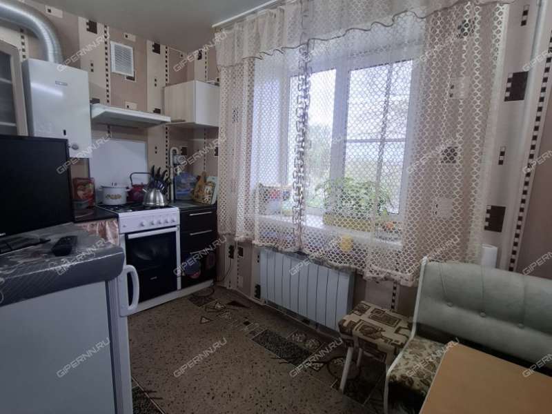 трёхкомнатная квартира на Школьная ул. дом 1 село Чернуха