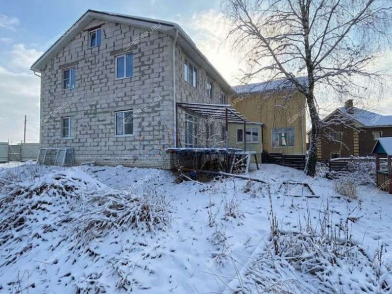 дом на Пролетарской улице рабочий посёлок Решетиха