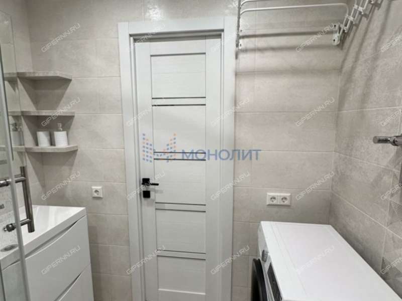 трёхкомнатная квартира на улице Переходникова дом 31