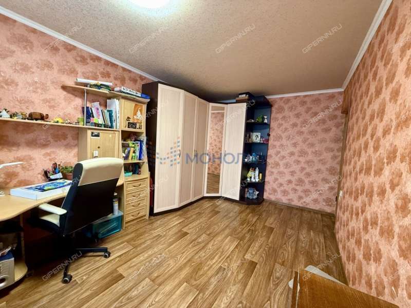 трёхкомнатная квартира на проспекте Кораблестроителей дом 33