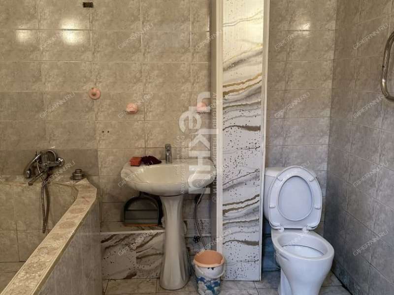 двухкомнатная квартира на улице Родионова дом 184