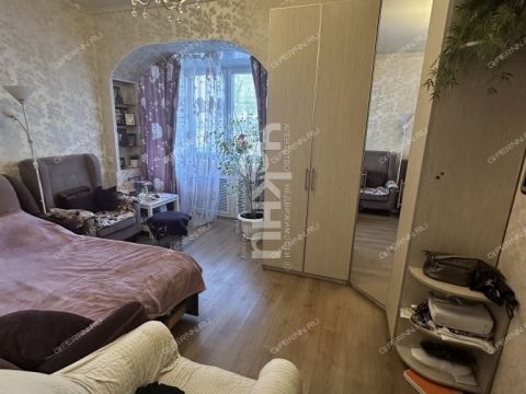 4-komnatnaya-ul-minina-d-27-4 фото