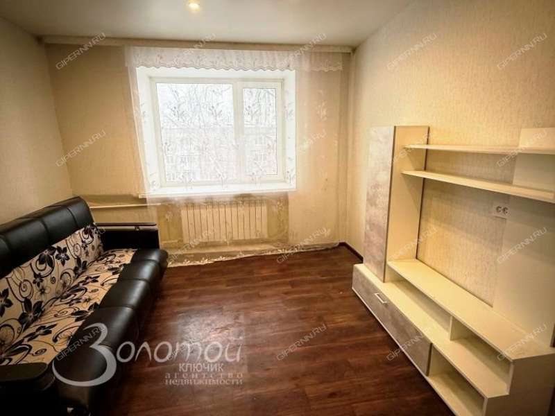 комната в доме 35 на Дворовой улице