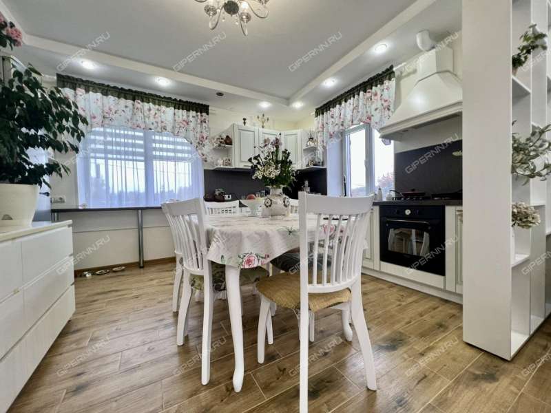 коттедж на Восточной улице село Великий Враг